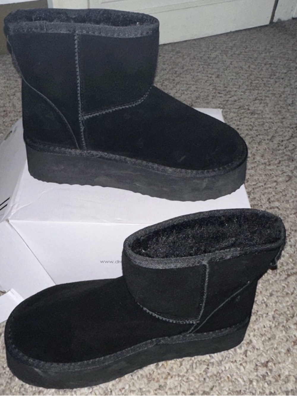 Dream Pairs Black Faux Suede Platform Ankle Boots